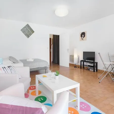 Appartement Charming Close To The Train Station - Air